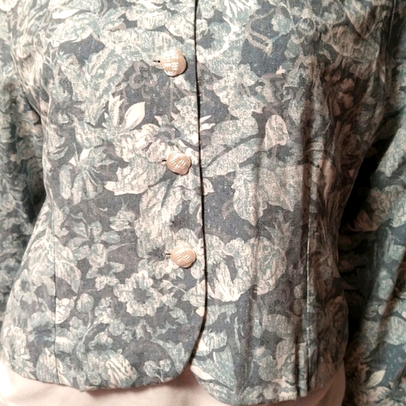 Vintage Floral Blazer - Picture 5 of 5